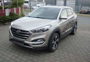 Hyundai TUCSON 165.300 km 11.900 &euro; Fürth 90763