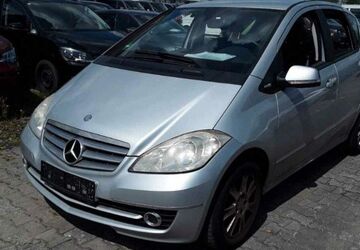 Mercedes-Benz A 160 89.000 km 7.480 &euro; Nürnberg 90455