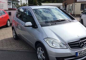 Mercedes-Benz A 180 89.000 km 5.990 &euro; Erlangen 91056