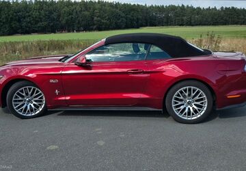 Ford Mustang 58.000 km 28.900 &euro; Höchstadt an der Aisch 91315
