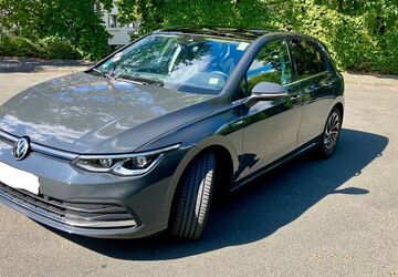 VW Golf 83.200 km 22.000 &euro; Erlangen 91052