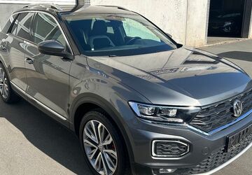 VW T-Roc 90.000 km 18.490 &euro; Nürnberg 90439