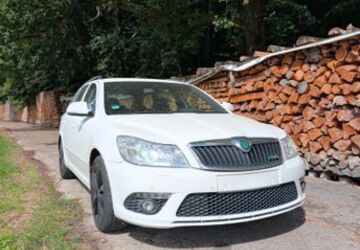 Skoda Octavia 178.000 km 5.300 &euro; Roßtal 90574
