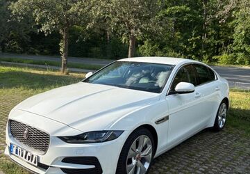 Jaguar XE 80.100 km 15.900 &euro; Oberasbach 90522