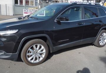 Jeep Cherokee 135.580 km 11.900 &euro; Fürth 90763